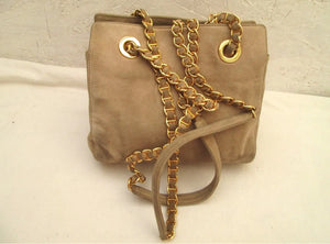 Handbag (Prada)