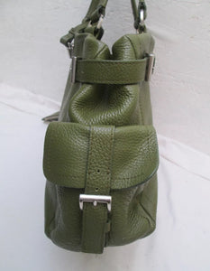 Handbag (Prada)