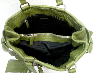 Handbag (Prada)