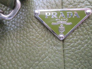 Handbag (Prada)