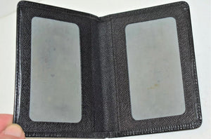 Card holder (Louis Vuitton) - PriDesign